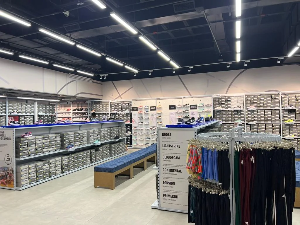 Adidas — Outlet Shopping Nova América — foto 5